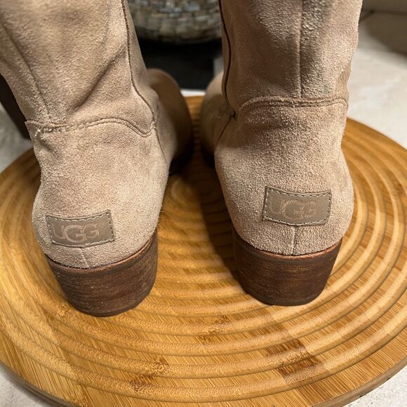 UGG New"Briar" Sugar Pine Brown Leather Mid Calf Boots Sz US 12 / EU 43 - Picture 4 of 11